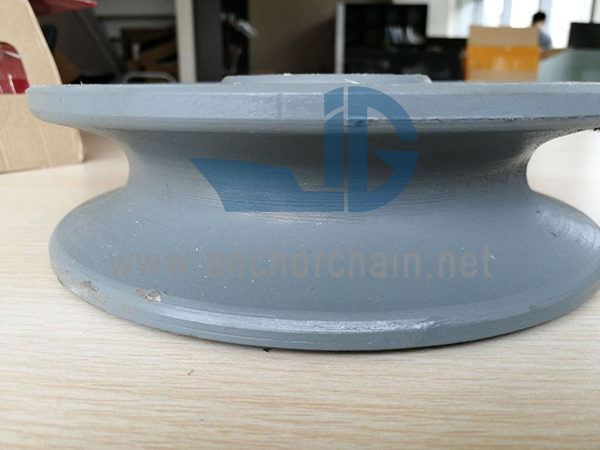 220 mm teräslohkopyörä