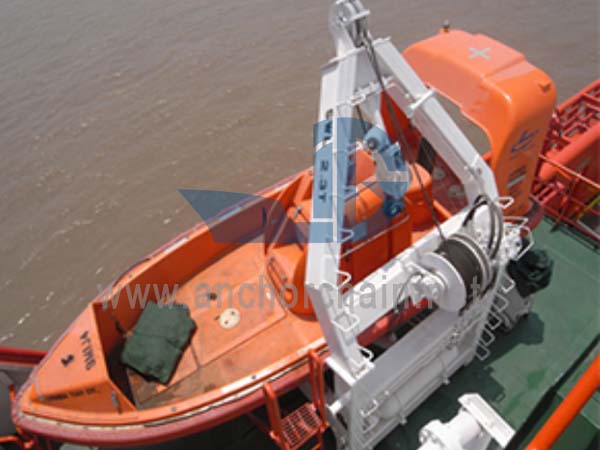 Nopea pelastusveneen vesillelaskulaite Davit